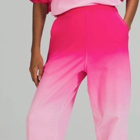 lululemon athletica Pants - LA Super-High-Rise Jogger
Sonic Pink Ombre Wash
Size 6